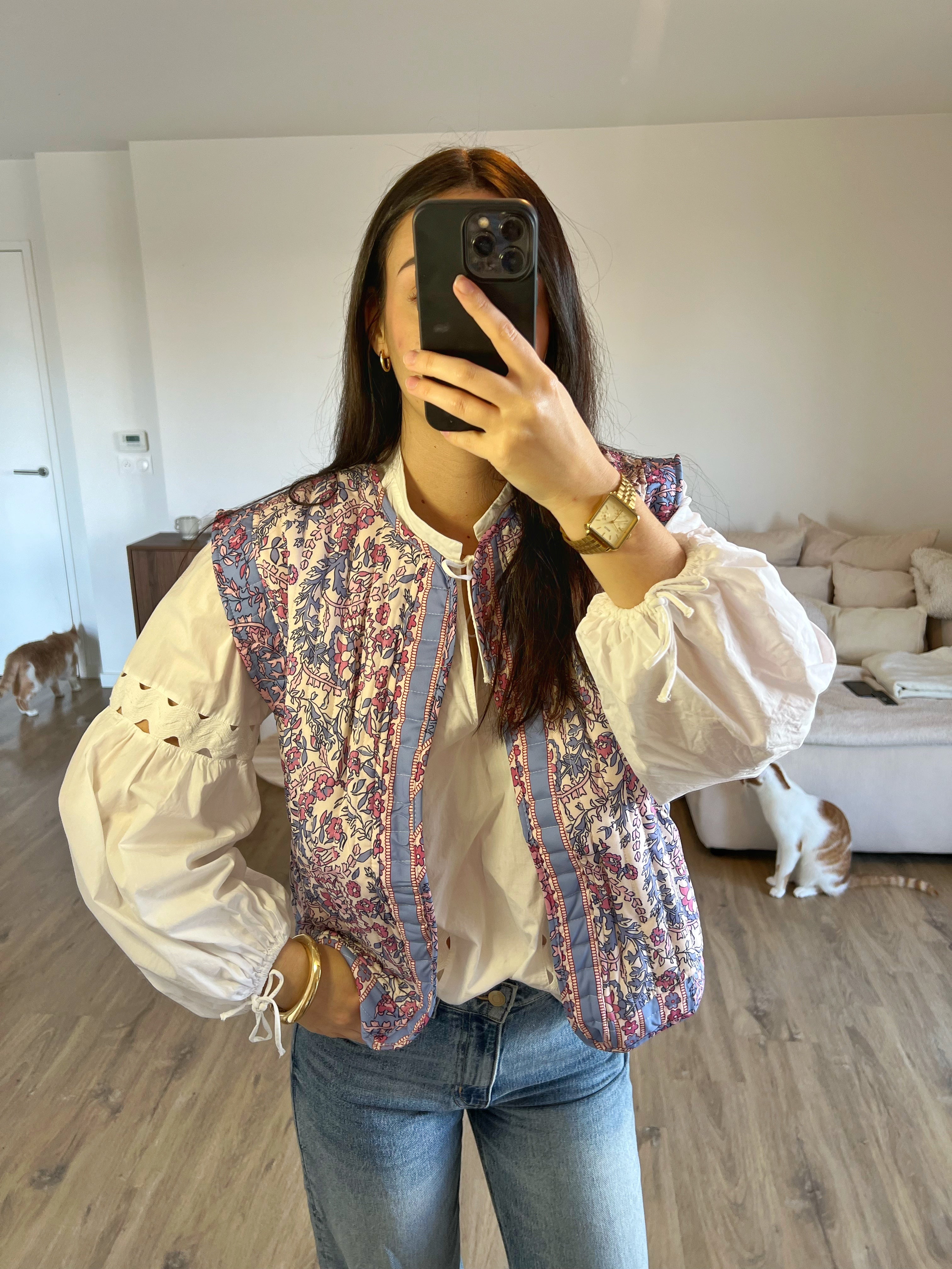 Veste fleurie violet pastel pour femme, tenue printanière tendance